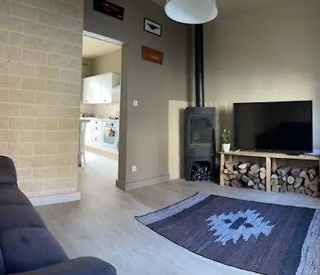 Nyaraló La Jolythalys *